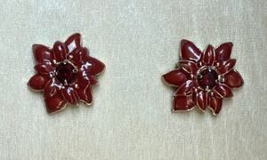 Vintage Avon Poinsettia Convertible Earrings Red Rhinestone Holiday Studs